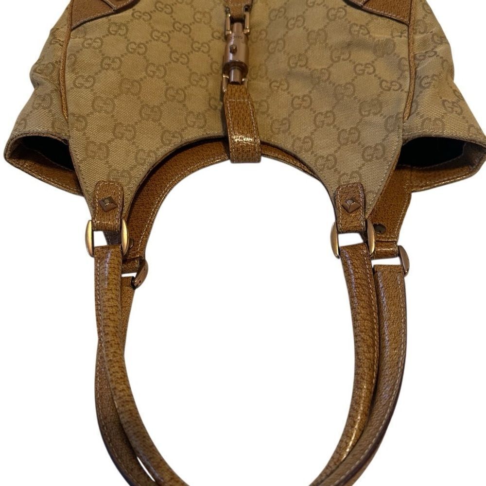 Gucci Brown Shoulder Bag with Bamboo Detail - Picture 5 of 13